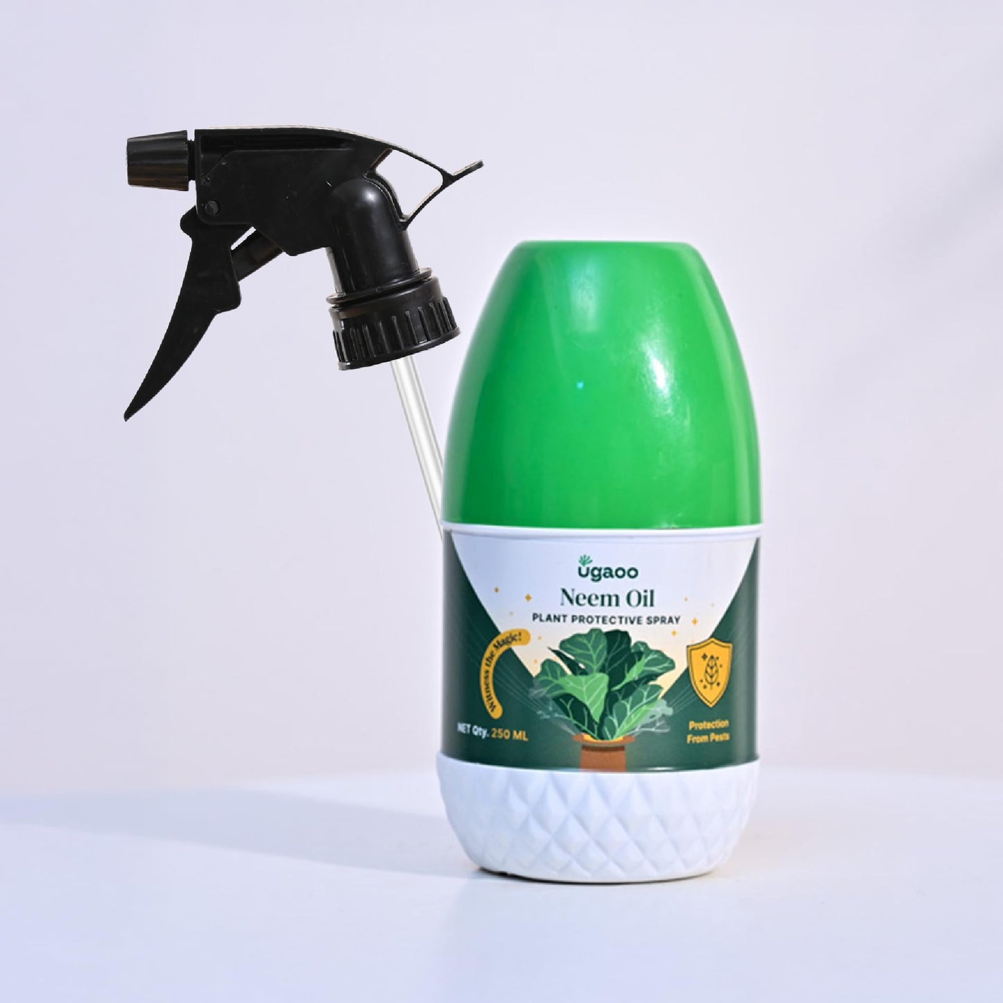 Ugaoo Neem Oil Spray for Plants & Garden - Highly Effective on Plant Insects (250 ml)